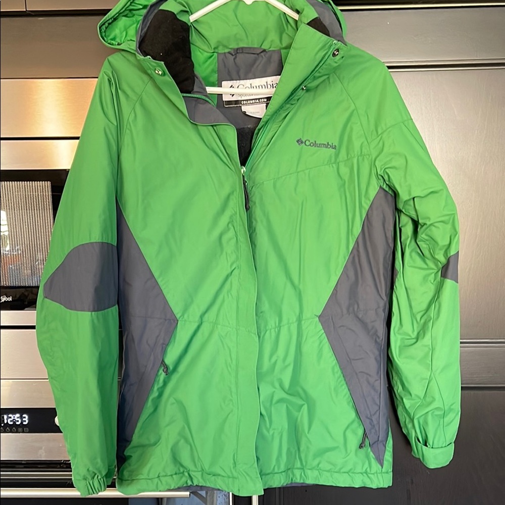 Columbia Green and Gray Ski Jacket Waterproof Hooded